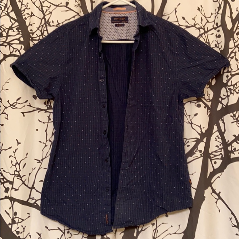 Button down